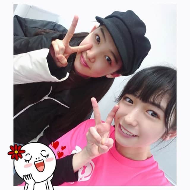 小泉遥香のインスタグラム：「#ukka #芹澤もあ ちゃん♡  ﾟ･:*:･｡(〃･ω･)ﾉ HappyBirthdayヽ(･ω･〃)｡･:*:･ﾟ  いつも可愛いもあちゃん！ 最近前髪が出来て、こないだ会ったらより大人っぽくなってた！！ 背もすごく伸びてて、びっくりした！笑 いつかukkaさんのライブ、行きたいなぁ(*^^*)  素敵な1年になりますように♡  #Instaharum #Happybirthday!!! #ukka さん #もあちゃん #スタプラ」