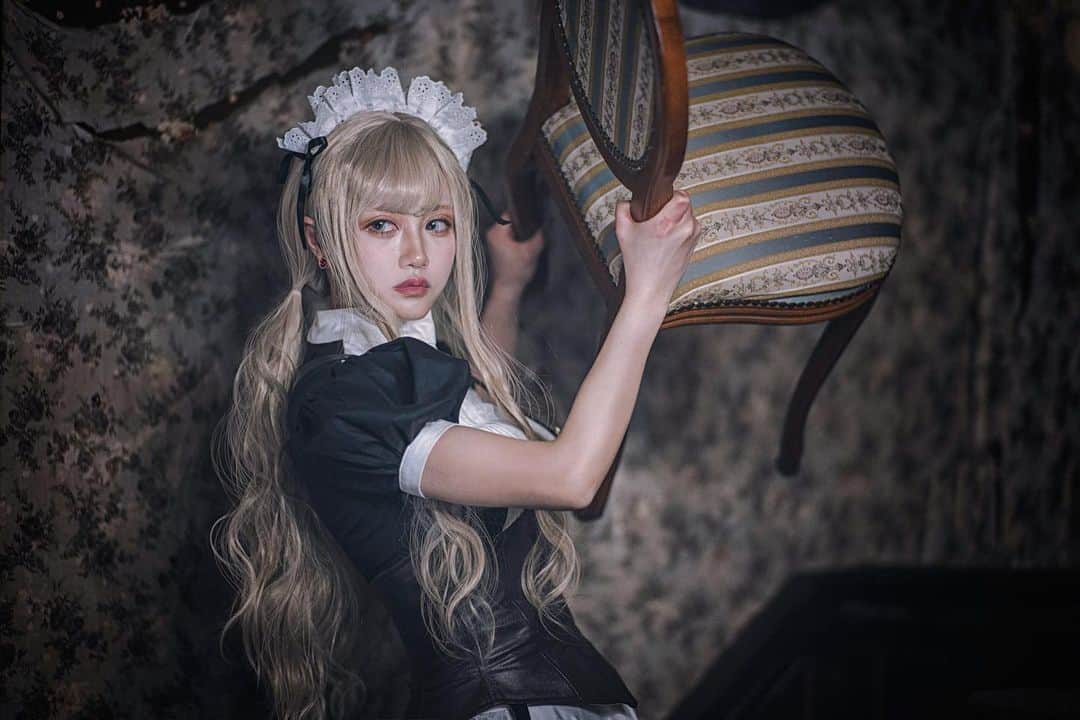 赤羽律のインスタグラム：「☦︎︎𝕾𝖊𝖜𝖆𝖌𝖊☦︎︎ ・ @lostdumplings ・」