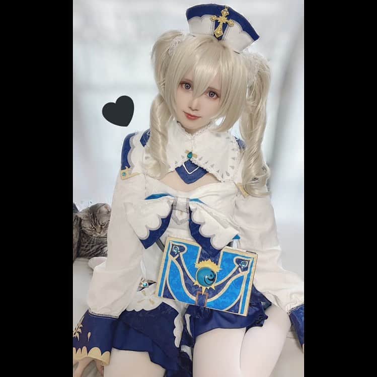 赤木クロのインスタグラム：「原神　バーバラ　コスプレ   #anime #animegirl #animejapan #animeworld #japan #japanesegirl #日本 #サブカル #漫画 #comic #cos #cosplay #cosplayer #cosplaygirl #cosplayers #コスプレ #コスプレイヤー  #gravure  #lingerie  #일본여자 #코스프레 #그라비아 #角色扮演 #原神 #原神コスプレ #genshin #genshincosplay #バーバラ」
