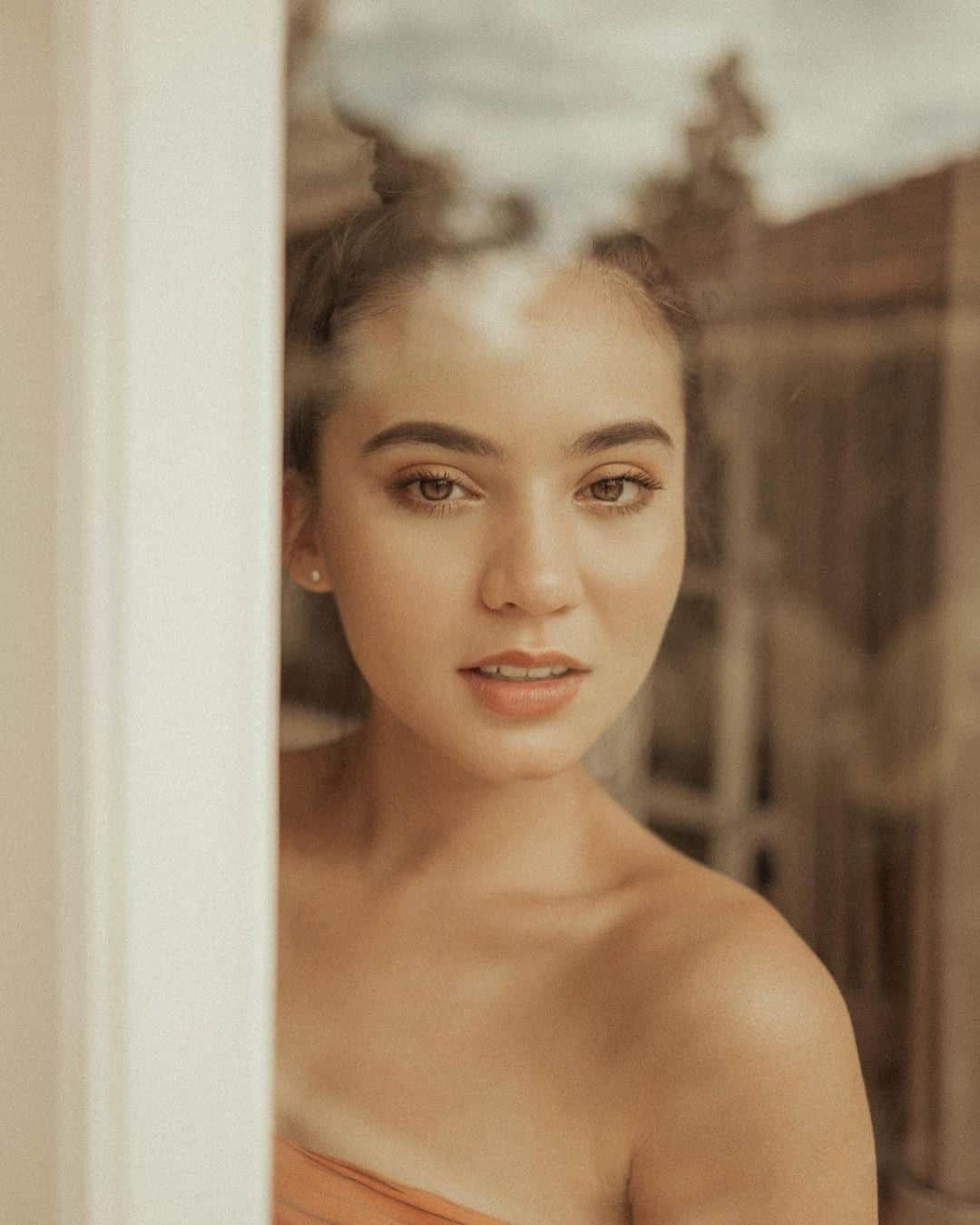 FUJIFILM INDONESIAさんのインスタグラム写真 - (FUJIFILM INDONESIAInstagram)「Fotografer @rifqimlphoto memotret foto ini dengan menggunakan kamera Fujifilm X-T30 dan pilihan lensa XF23mmF1.4 R. Siapa nih yang menggunakan Fujifilm X-T30 seperti @rifqimlphoto? Yuk berbagi cerita tentang kameranya.  Captured by @rifqimlphoto using FUJIFILM X-T30 Lens Fujinon XF23mmF1.4 R  #XT30_id #XT30 #XF23mmF14 #GoFUJIFILM #fujifilm_id」1月18日 19時00分 - fujifilm_id