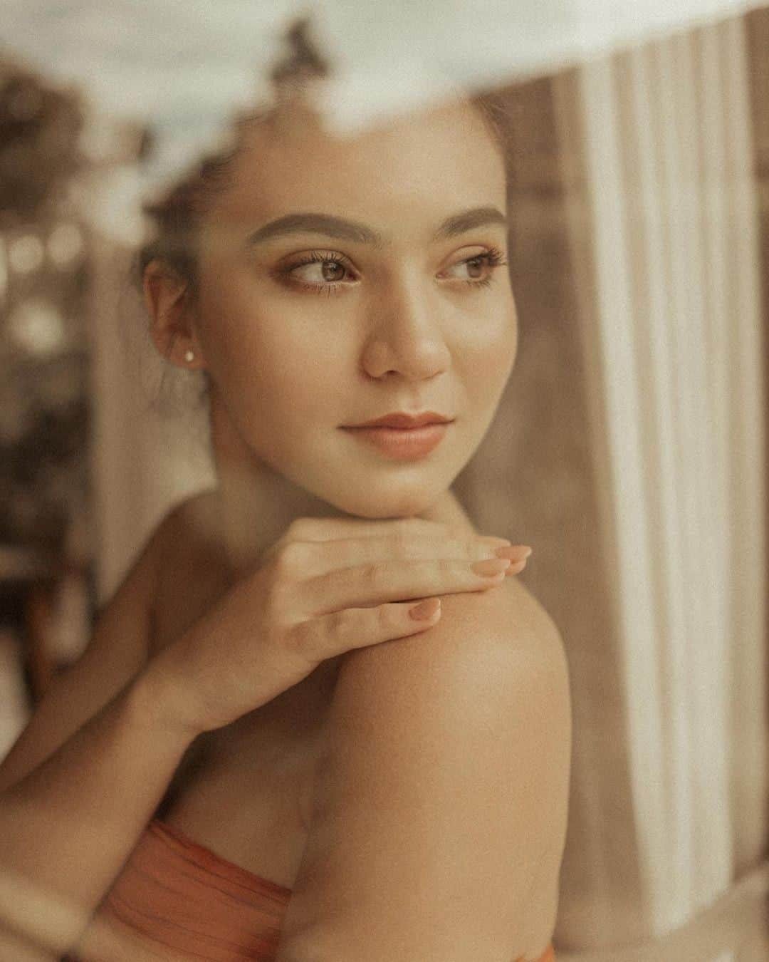 FUJIFILM INDONESIAさんのインスタグラム写真 - (FUJIFILM INDONESIAInstagram)「Fotografer @rifqimlphoto memotret foto ini dengan menggunakan kamera Fujifilm X-T30 dan pilihan lensa XF23mmF1.4 R. Siapa nih yang menggunakan Fujifilm X-T30 seperti @rifqimlphoto? Yuk berbagi cerita tentang kameranya.  Captured by @rifqimlphoto using FUJIFILM X-T30 Lens Fujinon XF23mmF1.4 R  #XT30_id #XT30 #XF23mmF14 #GoFUJIFILM #fujifilm_id」1月18日 19時00分 - fujifilm_id