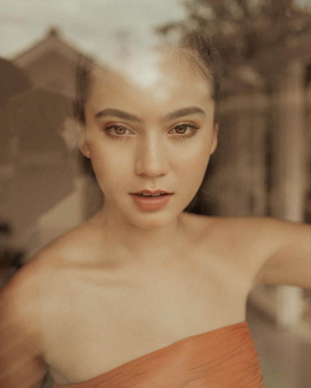 FUJIFILM INDONESIAさんのインスタグラム写真 - (FUJIFILM INDONESIAInstagram)「Fotografer @rifqimlphoto memotret foto ini dengan menggunakan kamera Fujifilm X-T30 dan pilihan lensa XF23mmF1.4 R. Siapa nih yang menggunakan Fujifilm X-T30 seperti @rifqimlphoto? Yuk berbagi cerita tentang kameranya.  Captured by @rifqimlphoto using FUJIFILM X-T30 Lens Fujinon XF23mmF1.4 R  #XT30_id #XT30 #XF23mmF14 #GoFUJIFILM #fujifilm_id」1月18日 19時00分 - fujifilm_id