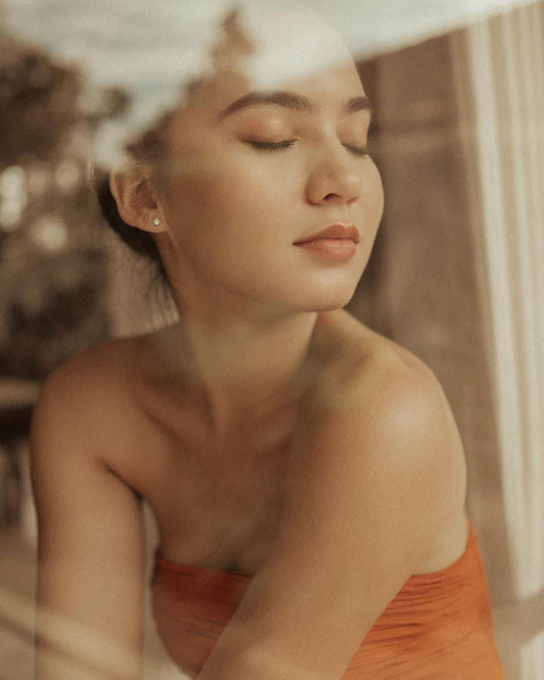 FUJIFILM INDONESIAさんのインスタグラム写真 - (FUJIFILM INDONESIAInstagram)「Fotografer @rifqimlphoto memotret foto ini dengan menggunakan kamera Fujifilm X-T30 dan pilihan lensa XF23mmF1.4 R. Siapa nih yang menggunakan Fujifilm X-T30 seperti @rifqimlphoto? Yuk berbagi cerita tentang kameranya.  Captured by @rifqimlphoto using FUJIFILM X-T30 Lens Fujinon XF23mmF1.4 R  #XT30_id #XT30 #XF23mmF14 #GoFUJIFILM #fujifilm_id」1月18日 19時00分 - fujifilm_id