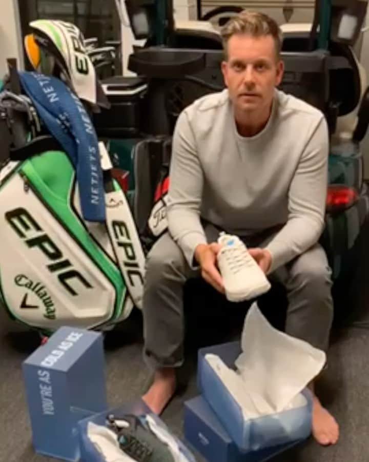 ヘンリク・ステンソンのインスタグラム：「Loving the new special edition #ECCOGOLF ‘ The Iceman’ S-THREE shoes that I’ll be wearing at the Abu Dhabi HSBC Championship this week! Head over to @ECCOGOLF to check them out 👌 And stay tuned later in the week for an exciting giveaway! #TheIceman」