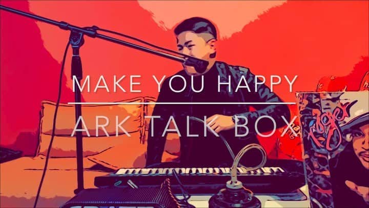ArakiMasaakiのインスタグラム：「NiziUのMake you happyをトークボックスでかっこよくやってみました😆🎹 YouTubeにUP！！  #arktalkbox #talkbox #niziu #jypark #jyp #ark #youtube #トークボックス #talkboxcity #recording #recordingstudio」