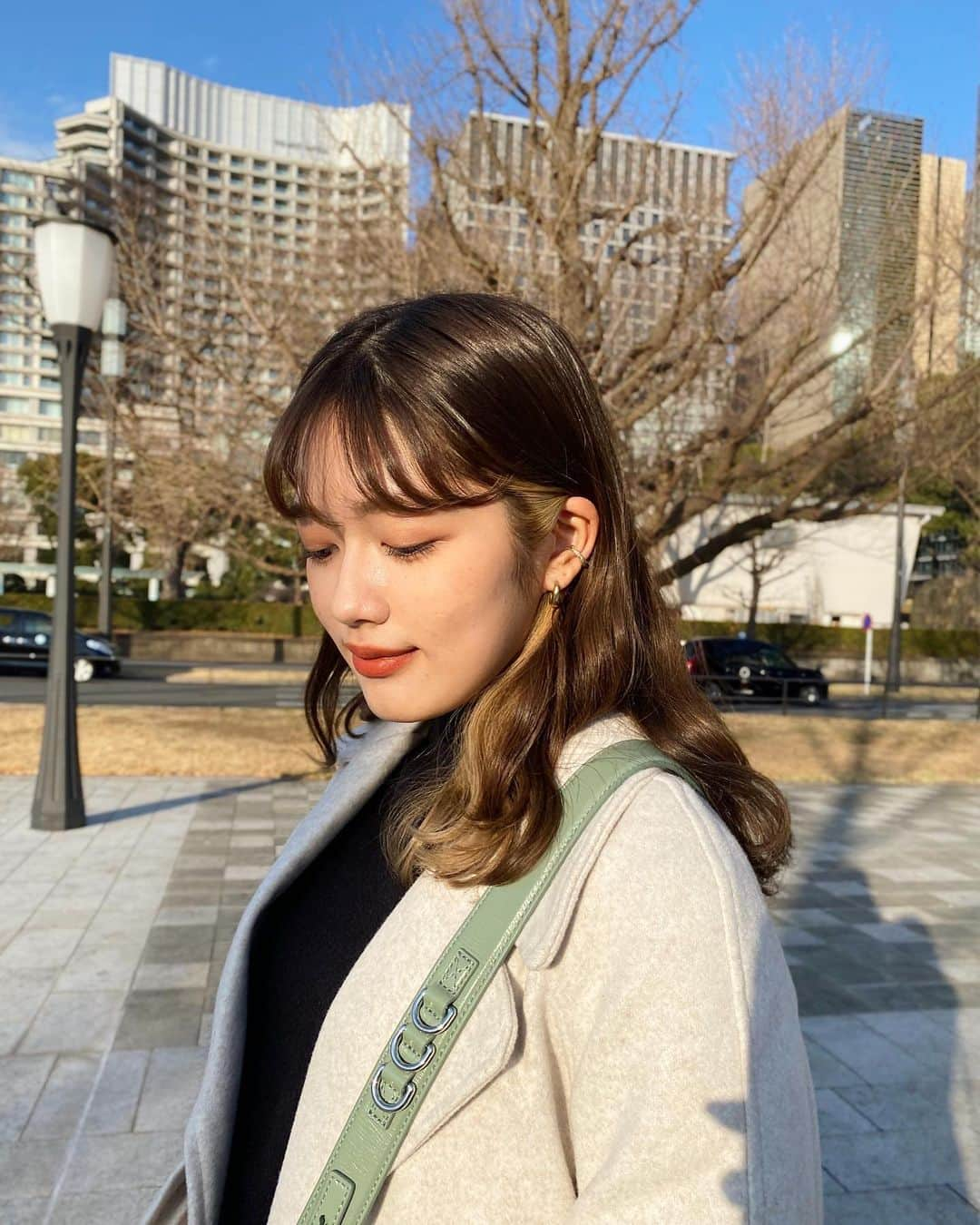 安田愛音さんのインスタグラム写真 - (安田愛音Instagram)「🍂 暖かかったから、薄手のコート☺︎ @amilully_official  イヤーカフは @me_percent 🤍」1月18日 20時09分 - ainee.y