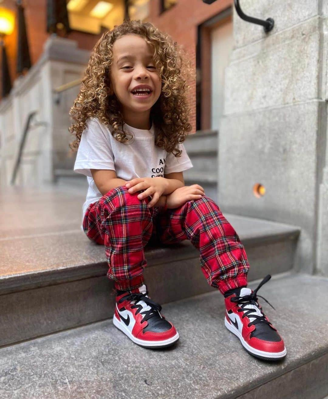 Kidz Fashionのインスタグラム：「❤️ by @milocurls #kidzfashion」