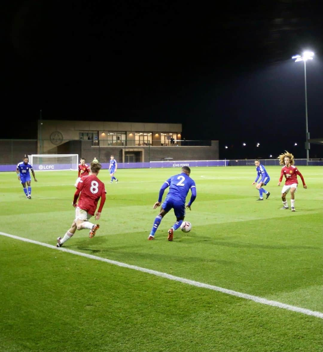 レスター・シティFCさんのインスタグラム写真 - (レスター・シティFCInstagram)「The #lcfcu23s defeated Man Utd 4-2 in the first #PL2 fixture at LCFC Training Ground this evening! 👏」1月19日 6時14分 - lcfc