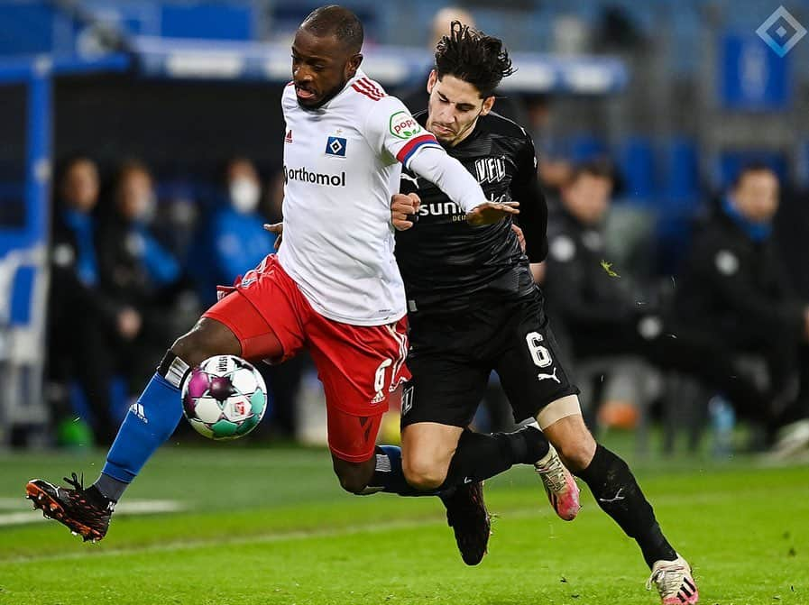 ハンブルガーSVさんのインスタグラム写真 - (ハンブルガーSVInstagram)「5:0-HEIMSIEG 💙💙  #nurderHSV #HSVOSN #Bundesliga2 📸 @witters_sportfotografie」1月19日 6時22分 - hsv