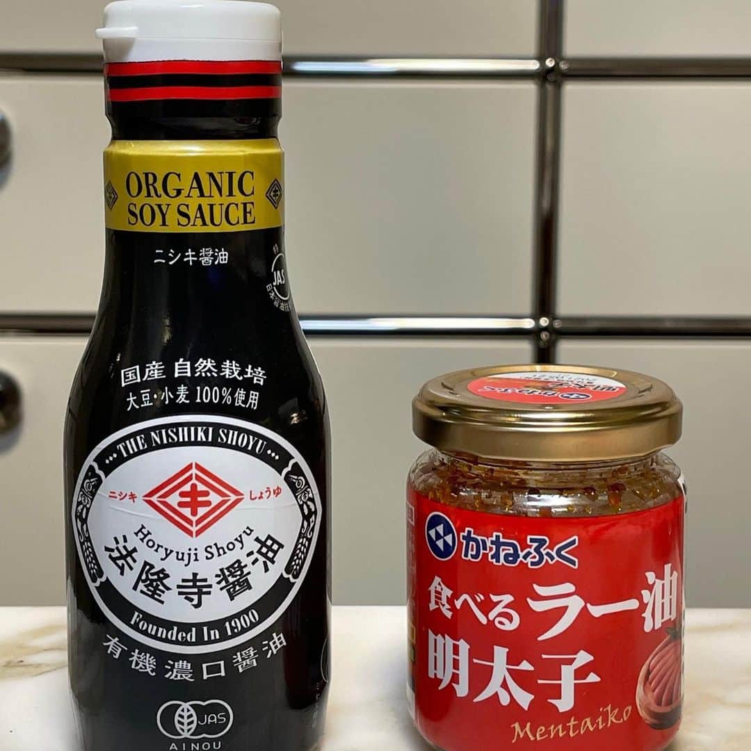 木本武宏さんのインスタグラム写真 - (木本武宏Instagram)「これ旨いよ‼️ 横須賀の激うま卵に十勝のオーガニック大豆と小麦で作った法隆寺醤油をかけてかねふくの食べるラー油明太子をどさっと乗せてネギ乗せて。。 寝起きでも食欲湧くやつ😌 #姫様のたまご  #食べるラー油明太子  #法隆寺醤油  #お取り寄せ」1月18日 22時53分 - tkokimoto
