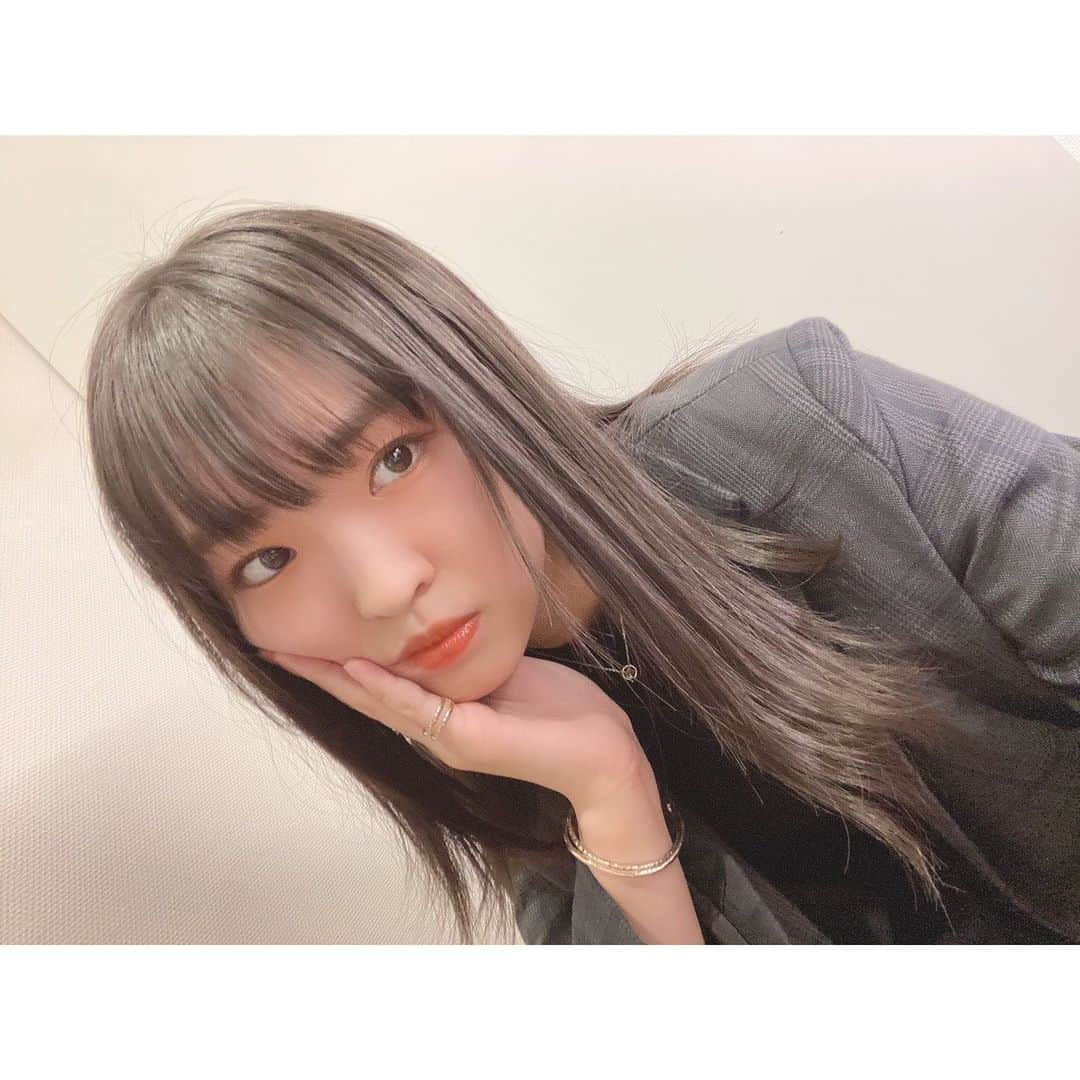 春名真依さんのインスタグラム写真 - (春名真依Instagram)「＊ 明日どんな服着ようかなぁ #まいんすたぐらむ #たこ虹 #たこやきレインボー #春名真依 #まいまい」1月18日 22時52分 - harunamai_official