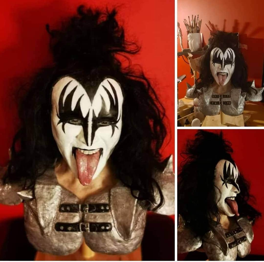 KISSさんのインスタグラム写真 - (KISSInstagram)「#KISSFanArt! Thanks to Roger Reinhold for sharing his @genesimmons Demon sculpture with us. Awesome work! #KISSARMYROCKS」1月18日 23時00分 - kissonline