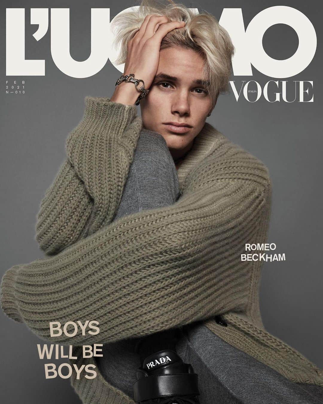 デビッド・ベッカムさんのインスタグラム写真 - (デビッド・ベッカムInstagram)「So proud of you @romeobeckham ❤️ What an incredible first cover for @luomovogue」1月18日 23時45分 - davidbeckham