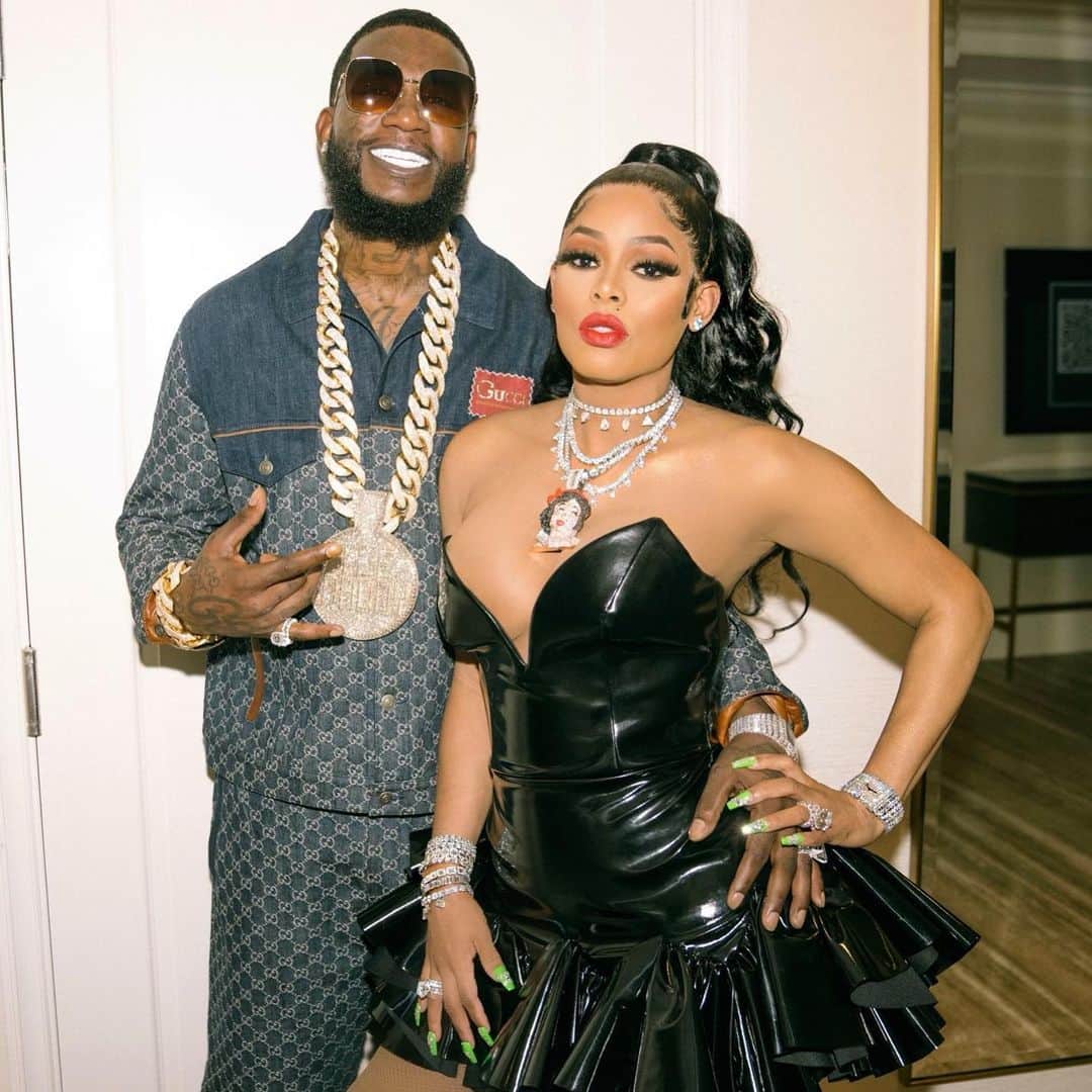 グッチ・メインのインスタグラム：「So Icy Family we shine together 🥶🥶🥶」