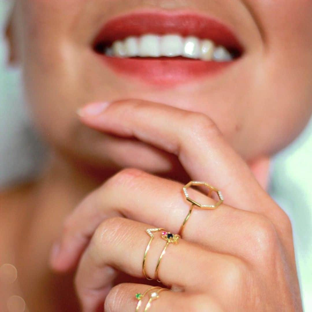 スイート ピーさんのインスタグラム写真 - (スイート ピーInstagram)「Art Deco Octagon Ring with Pace set Diamond Section. The ring is elevated from the finger giving the diamonds space to shine」1月18日 23時59分 - sweetpea_finejewellery