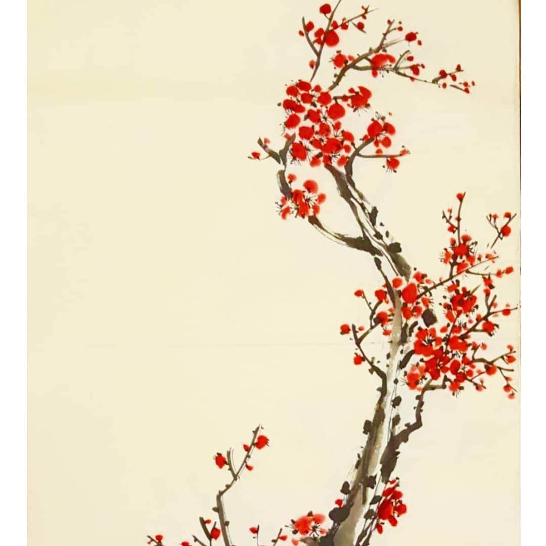 イ・チェヨンさんのインスタグラム写真 - (イ・チェヨンInstagram)「결국, 꽃이란 향기로 말하게 될 것을..」1月19日 0時13分 - chyoung15