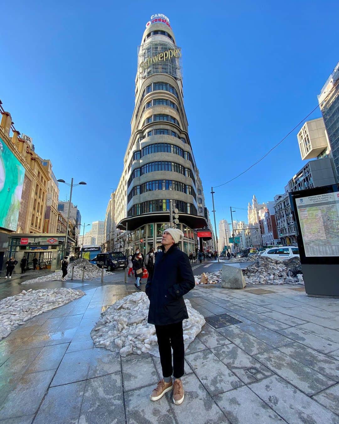 ガルシアマドリッドさんのインスタグラム写真 - (ガルシアマドリッドInstagram)「En un edificio icónico de Madrid #garciamadrid #callao #granvia」1月19日 0時41分 - garciamadrid