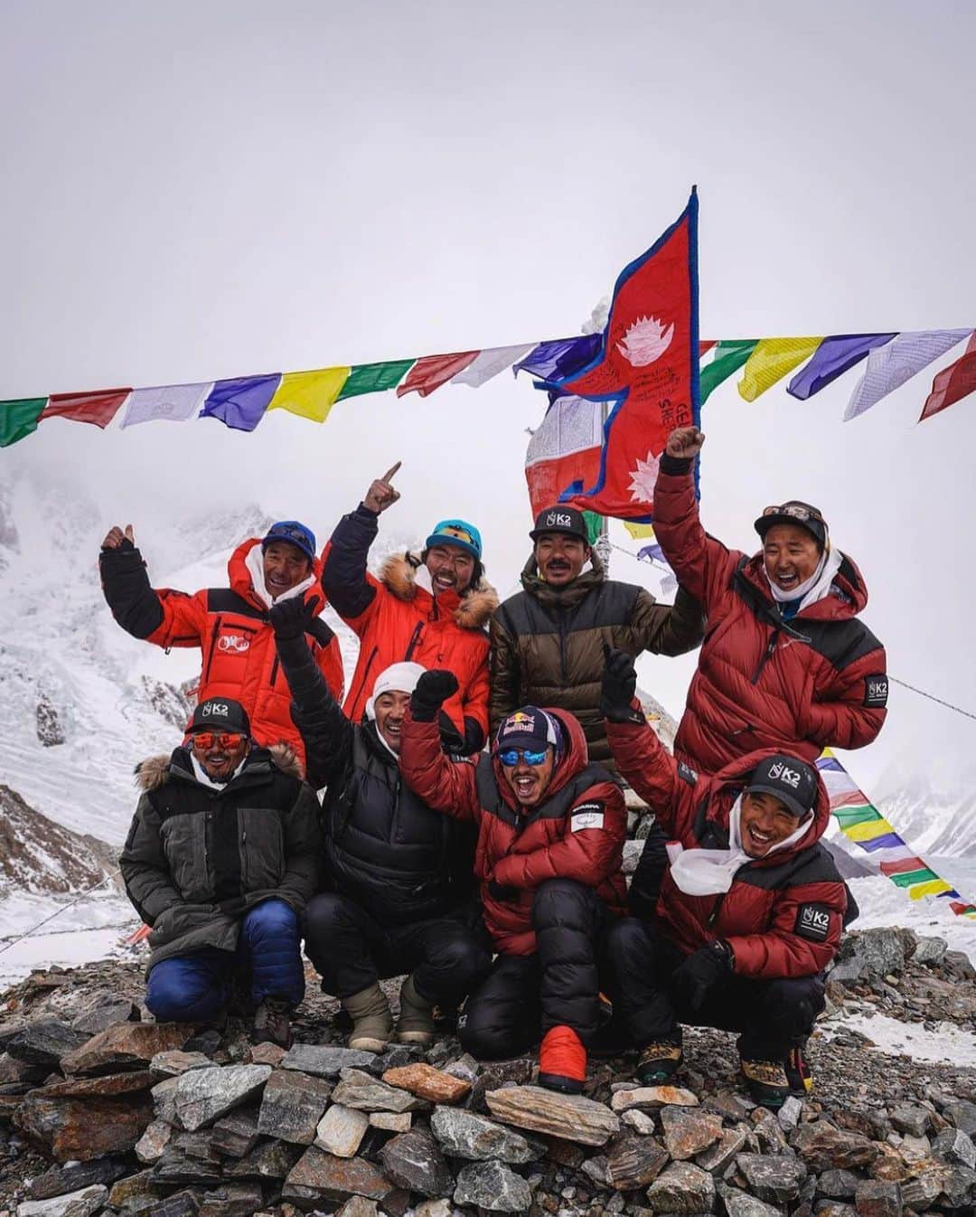 ジミー・チンさんのインスタグラム写真 - (ジミー・チンInstagram)「Huge congratulations to @nimsdai and the Nepali and Sherpa climbing teams on K2 for making the first winter ascent of the mountain. K2 was the last of the 8000m peaks awaiting a winter ascent. And for good reason. @nimsdai climbed without supplemental oxygen. Truly burly and historic on multiple levels.   ・・・ From @nimsdai ・・・  THE IMPOSSIBLE IS MADE POSSIBLE !  #K2winter - History made for mankind, History made for Nepal !🇳🇵🙏🏼🙌🏼  At 1645 hrs local time @nimsdai and team summited K2, teaming up with @mingma.g and team and a member from SST, Sona Sherpa.  A very special moment. The whole team waited 10m below the summit to form a group then stepped onto the summit together whilst singing our Nepalese National Anthem 🙏🏼. We are proud to have been a part of history for humankind and to show that collaboration, teamwork and a positive mental attitude can push limits to what we feel might be possible.  Summiting team members include:  1.	Nimsdai Purja  2.	Mingma David Sherpa (Team Nimsdai) 3.	Mingma Tenzi Sherpa (Team Nimsdai) 4.	Geljen Sherpa (Team Nimsdai) 5.	Pem Chiri Sherpa (Team Nimsdai) 6.	Dawa Temba Sherpa (Team Nimsdai) 7.	Mingma G  8.	Dawa Tenjin Sherpa (Team Mingma G) 9.	Kilu Pemba Sherpa (Team Mingma G) 10.	Sona Sherpa (SST)  📷’s by   1. @gelje_sherpa_  2. @nimsdai  3. @ashok_wenjha_rai  4. @lakpa8848」1月19日 1時01分 - jimmychin