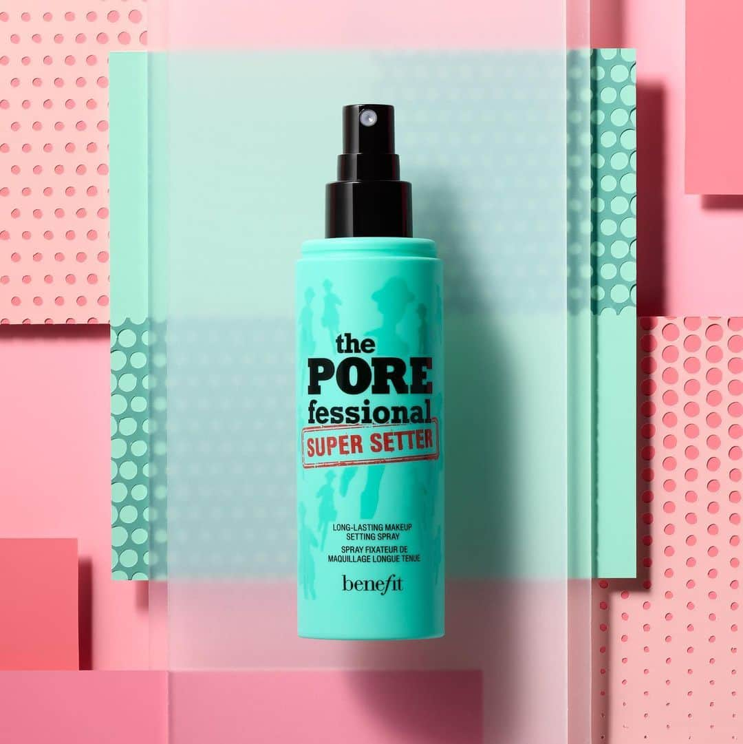 Benefit Cosmeticsさんのインスタグラム写真 - (Benefit CosmeticsInstagram)「With a multi-tasking formula that instantly sets makeup, blurs pores and lasts 16 hours, the #POREfessional Super Setter makeup setting spray is here to STAY! 💗 Available in a full-size for $32 and mini size for $15 now at @ultabeauty! #benefit」1月19日 1時12分 - benefitcosmetics