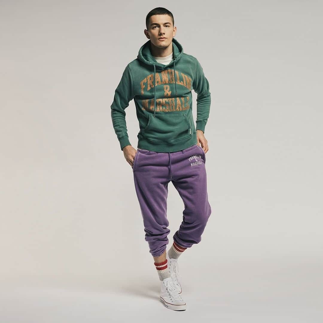 フランクリン&マーシャルのインスタグラム：「FRANKLIN & MARSHALL  FW2020 COLLECTION   Our winter outfit comfort zone	  #franklinandmarshall #newcollection #pants #hoodie」