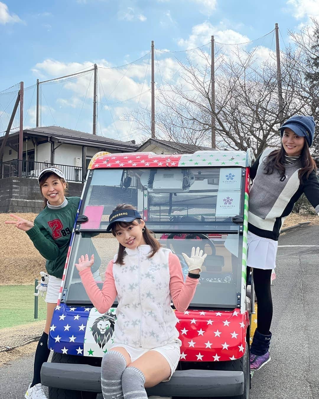 佐々木実季のインスタグラム：「アンバサダーを務めさせていただいている、鎌倉パブリックゴルフ場の公式アカウント「ゴルフ女子あるある @golfjyoshi_aruaru 」の撮影でした❣️今回から3人になってより華やかに😍ゴルファーの方はもちろん、ゴルフをしたことがない方にも興味を持ってもらえるような楽しいコンテンツが盛りだくさんです🎵是非フォローしてね✨ #ゴルフ #ゴルフ大好き #ゴルフ女子 #ゴルフ男子  #ゴルフコーデ #鎌倉パブリックゴルフ場 #鎌倉パブリック #ゴルフ女子あるある #撮影 #鎌倉ゴルフ #kamakura #golf #lovegolf #instagolf #golfstagram #ゴルフ好きな人と繋がりたい #ゴルフ女子と繋がりたい」
