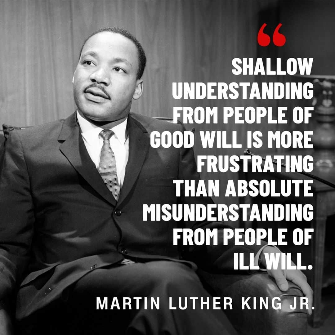 CNNさんのインスタグラム写真 - (CNNInstagram)「More than a half a century has passed since Rev. Martin Luther King Jr. stood on the steps of the Lincoln Memorial calling for freedom and equality -- and the fight for social justice appears to be far from over. CNN asked social justice leaders to select a quote from the civil rights movement leader and share why it resonates with them. Here's just a few that were chosen. Tap the link in our bio to learn more.  (📸: CBS via Getty Images, Getty Images)」1月19日 2時00分 - cnn