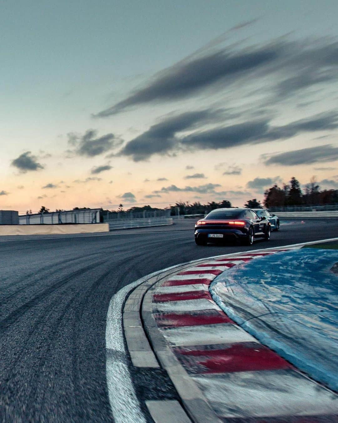 Porscheさんのインスタグラム写真 - (PorscheInstagram)「Getting the full range of motion - the Porsche World Roadshow allowed more than 300 participants the opportunity to hop into the entire Porsche model range at Lihpao International Circuit, under striking skies.  (📸 @porschetaiwan) __ 911 Turbo S Cabriolet: Fuel consumption combined: 11,3 l/100 km; CO2 emissions combined: 257 g/km Taycan Turbo: Electricity consumption combined: 28,0 kWh/100 km; CO2 emissions: 0 g/km Taycan Turbo S: Electricity consumption combined: 28,5 kWh/100 km; CO2 emissions combined: 0 g/km  I https://porsche.click/DAT-Leitfaden I Status: 01/2021」1月19日 2時01分 - porsche