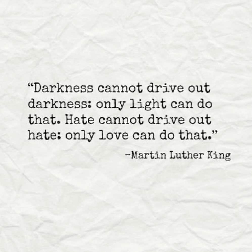 レオナ・ルイスのインスタグラム：「Taking today as reminder to myself to LOVE more. Thank you Dr. Martin Luther King, JR. Happy MLK day ❤️」
