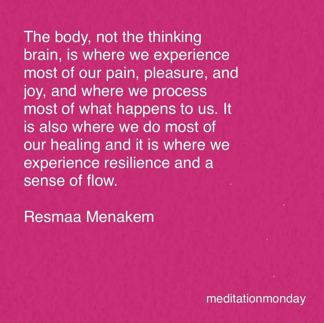 Beam & Anchorさんのインスタグラム写真 - (Beam & AnchorInstagram)「Tonight at #meditationmonday we will be exploring the wisdom of the body and how we can bypass the mind and leverage our inherent ability to use our bodies to process our experience. 💗💗 Join us from 7-8:30 PST - this is a donation based class and no one is turned away due to lack of funds. 💗 Link in bio for details to join.  All warmly welcomed. With @dashmargaret @openspacemindfulness @thepeachspace」1月19日 3時47分 - beamandanchor