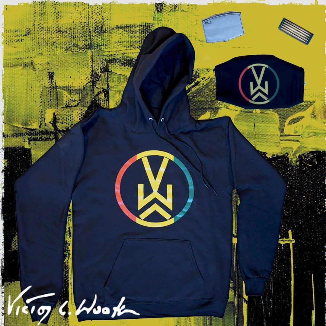 ヴィクター・ウッテンのインスタグラム：「MLK Weekend sale is still on till Midnight tonight! Save 10% on all VW Apparel at Vix Merch!  Link in Bio  Head over to Vix Merch now!」