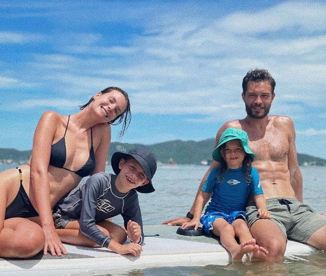 フランシスコ･ラチョースキーのインスタグラム：「Viva a vida! #familia」