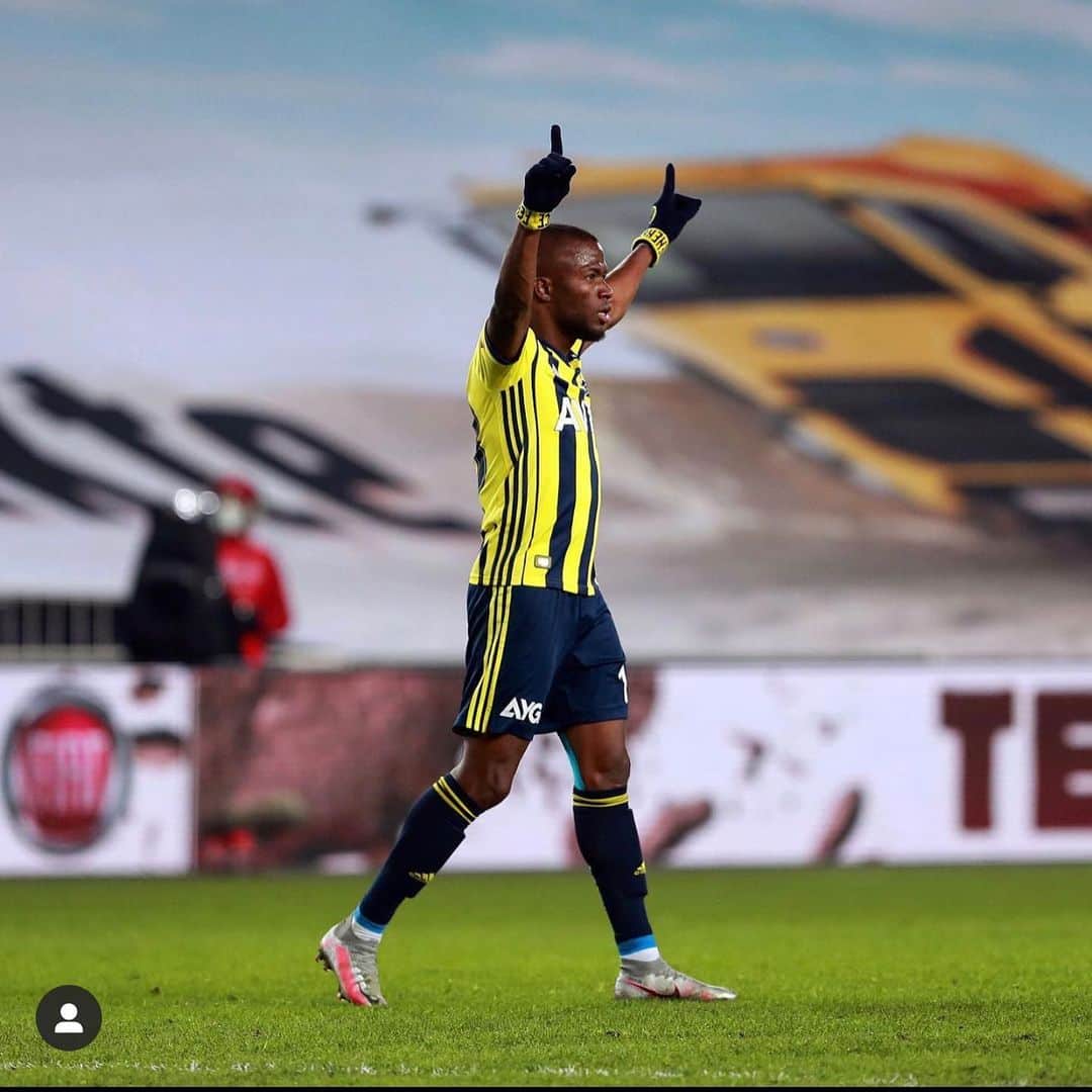 のインスタグラム：「+3 #haydifener」