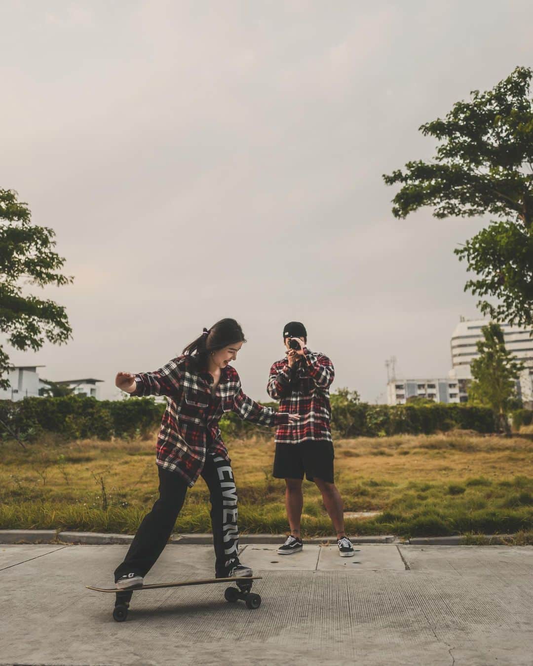 GYEON SEOのインスタグラム：「_* 🛹🛹🛹 . . @hunz_iph」