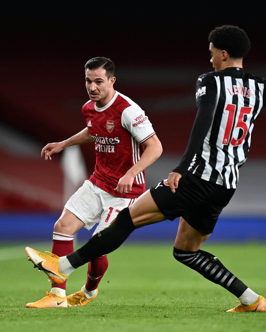 アーセナルFCさんのインスタグラム写真 - (アーセナルFCInstagram)「Well played tonight, @cedricsoares41 👏👏👏⁣ ⁣⁣⁣ #ARSNEW #COYG #Arsenal #AFC」1月19日 8時32分 - arsenal