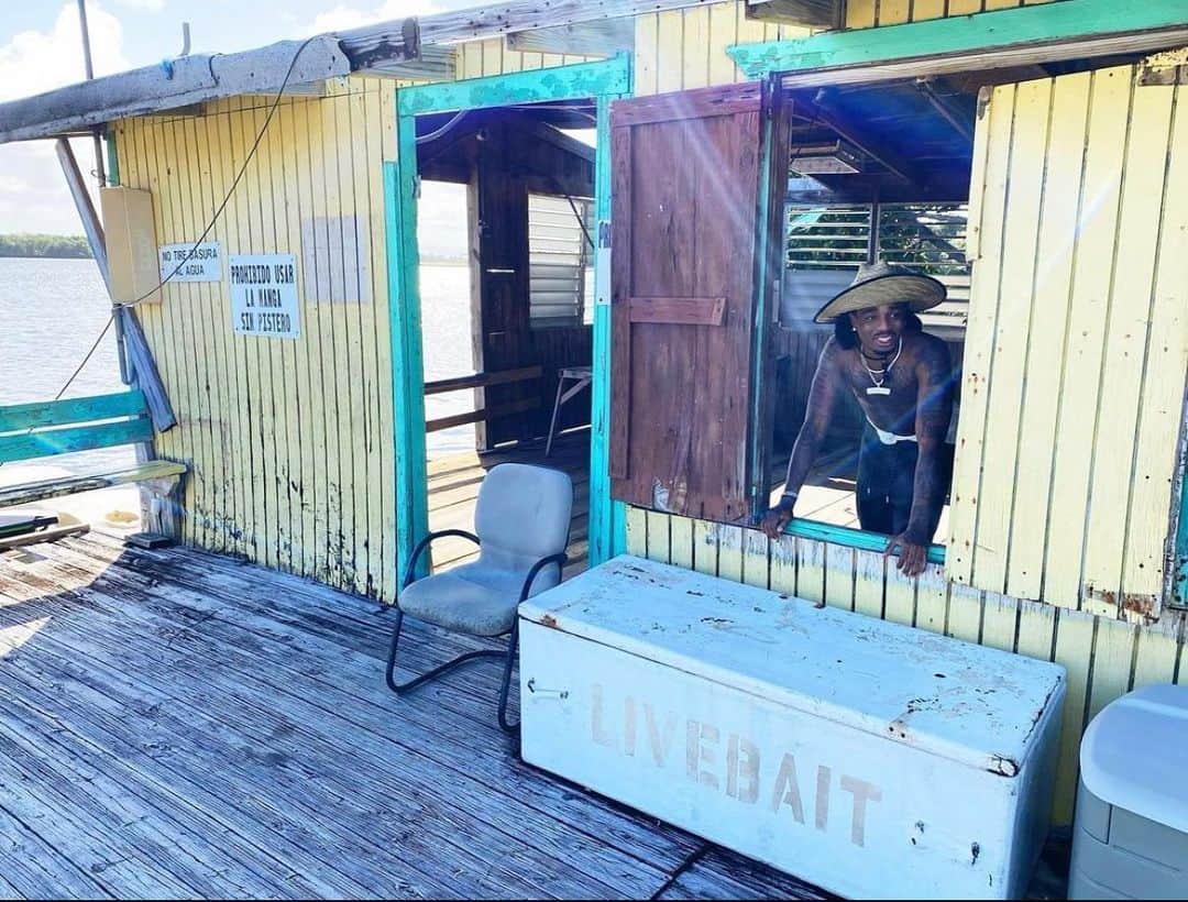 Migosのインスタグラム：「Huncho Island.」