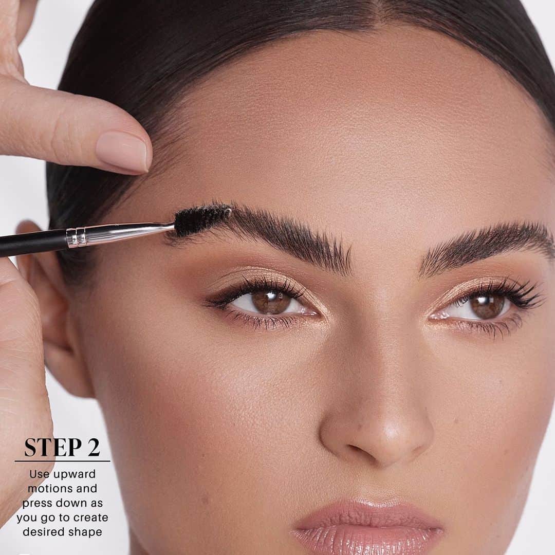 Anastasia Beverly Hillsさんのインスタグラム写真 - (Anastasia Beverly HillsInstagram)「We're here to debunk the idea that full, feathered brows are time-consuming and complicated to create. Our NEW 💎 Brow Freeze 💎 lifts and feathers even the most unruly brow hairs to get the look you want and lock in place.⁣ ⁣ Have you tried it yet? We want to hear from you! Share your Brow Freeze stories, tips, and tricks and tag us so we can show some love 💎💎💎⁣ ⁣ #anastasiabeverlyhills #anastasiabrows #ABHIcedOut #sephora」1月19日 9時03分 - anastasiabeverlyhills
