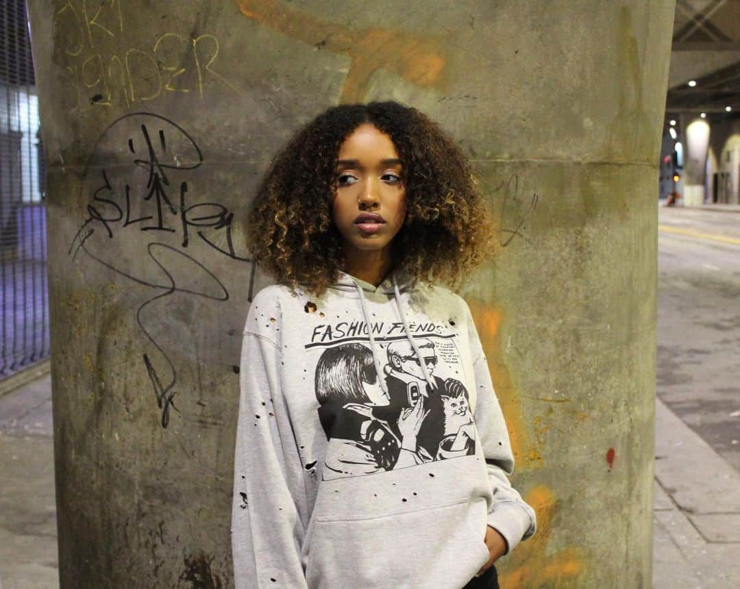 ブライアン・リッテンバーグのインスタグラム：「FASHION FIENDS DESTROYED HOODIE 🖤」