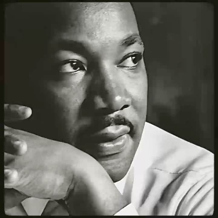 カーメロ・アンソニーのインスタグラム：「Happy Born Day KING!!! THANK YOU 🙏🏾   “Well I Don’t Know What’s Going To Happen Now. We Have Some Difficulties Ahead. But, It Really Dont Matter With Me Now. Because I’ve Done Been To The Mountain Top” #STAYME7O」