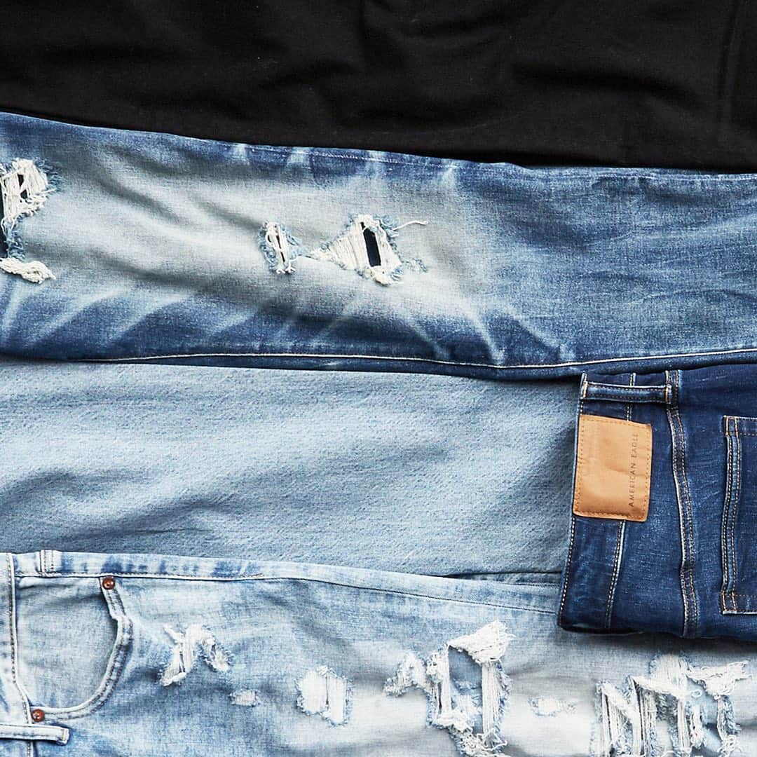 American Eagleのインスタグラム：「AirFlex+ Temp Tech jeans are made with innovative temperature-regulating technology that keeps you cool when it's hot and warm when it's cold. Plus, they’re 𝚁𝚎𝚊𝚕 𝙶𝚘𝚘𝚍 🌱🌎 (made with the planet in mind!)」