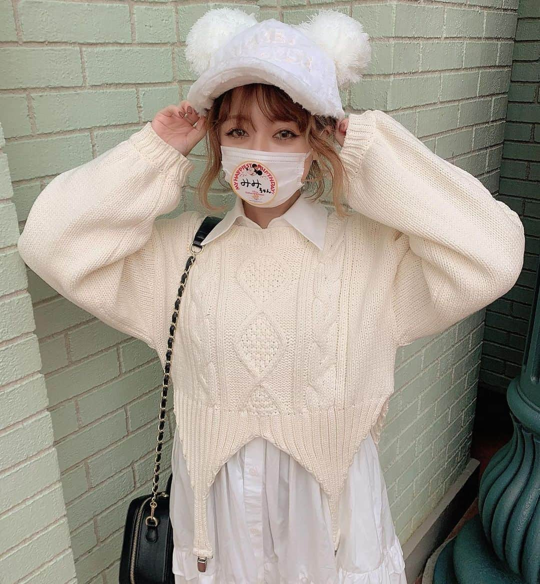 MiMiさんのインスタグラム写真 - (MiMiInstagram)「. . white coordinate 🍦🤍🍼🥛🐭 #mimiコーデ #rum . .」1月19日 11時00分 - inn.nninni