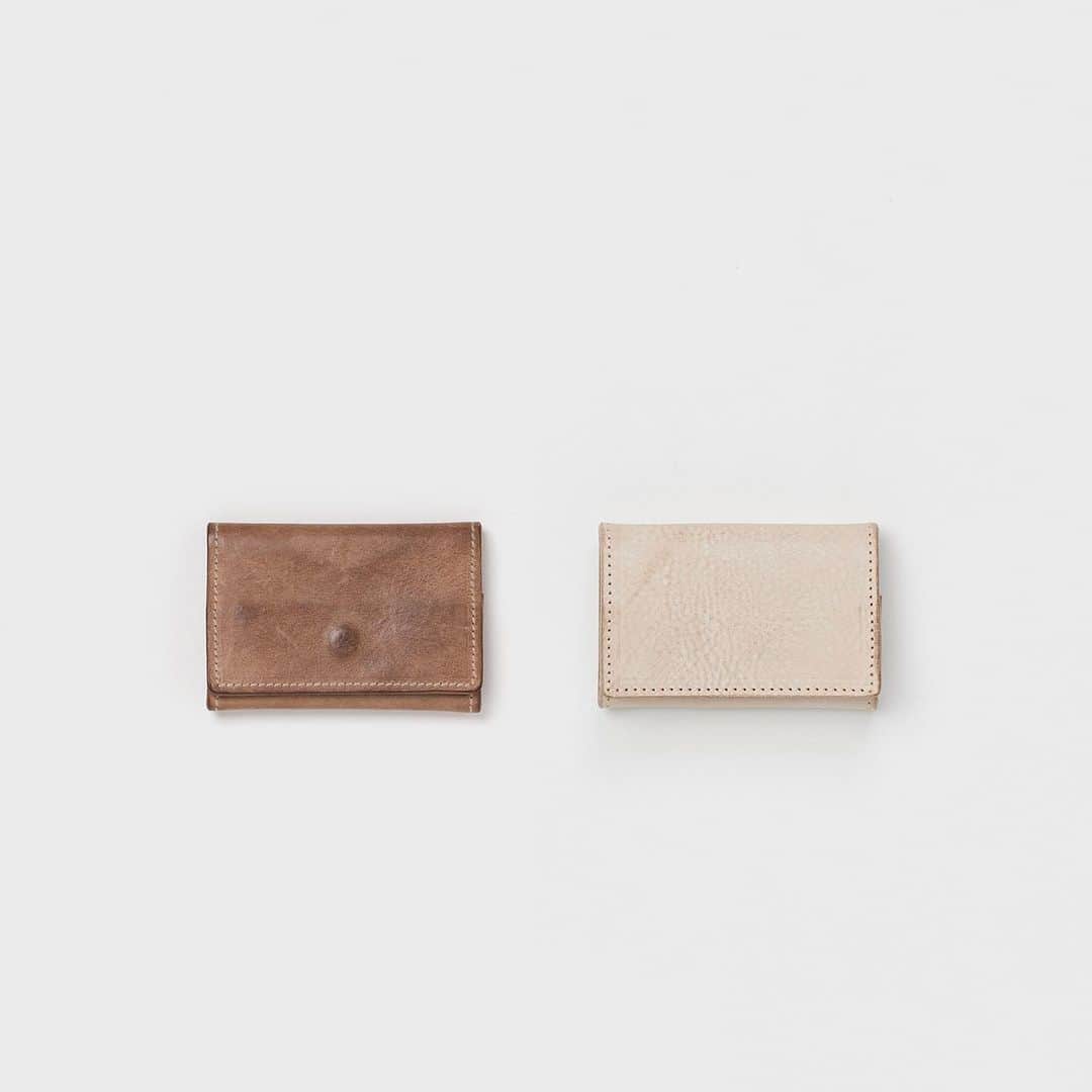 エンダースキーマのインスタグラム：「“case study”﻿ model: clasp coin case﻿ color: ivory﻿ older: 4months﻿ ⠀﻿ #casestudy #henderscheme #スキマ」
