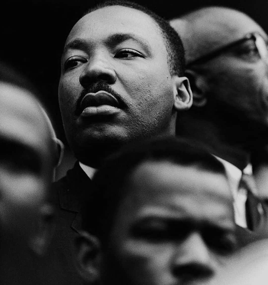 さんのインスタグラム写真 - (Instagram)「“Injustice Anywhere is a Threat to Justice Everywhere”. -MLK」1月19日 11時53分 - evalarue