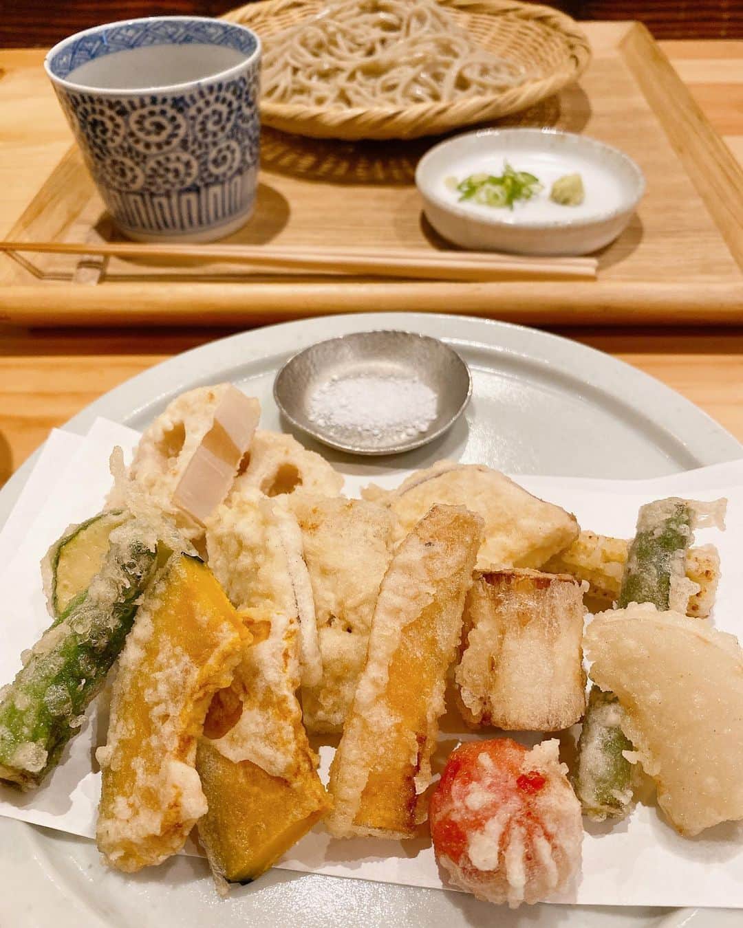 広崎うらんのグルメインスタ