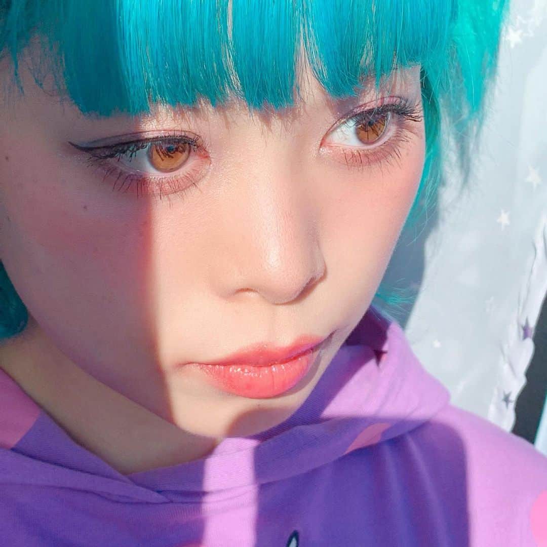 紅林大空さんのインスタグラム写真 - (紅林大空Instagram)「☀️🌊💟 #colorfulhair #派手髪」1月19日 12時32分 - kurebayashiii
