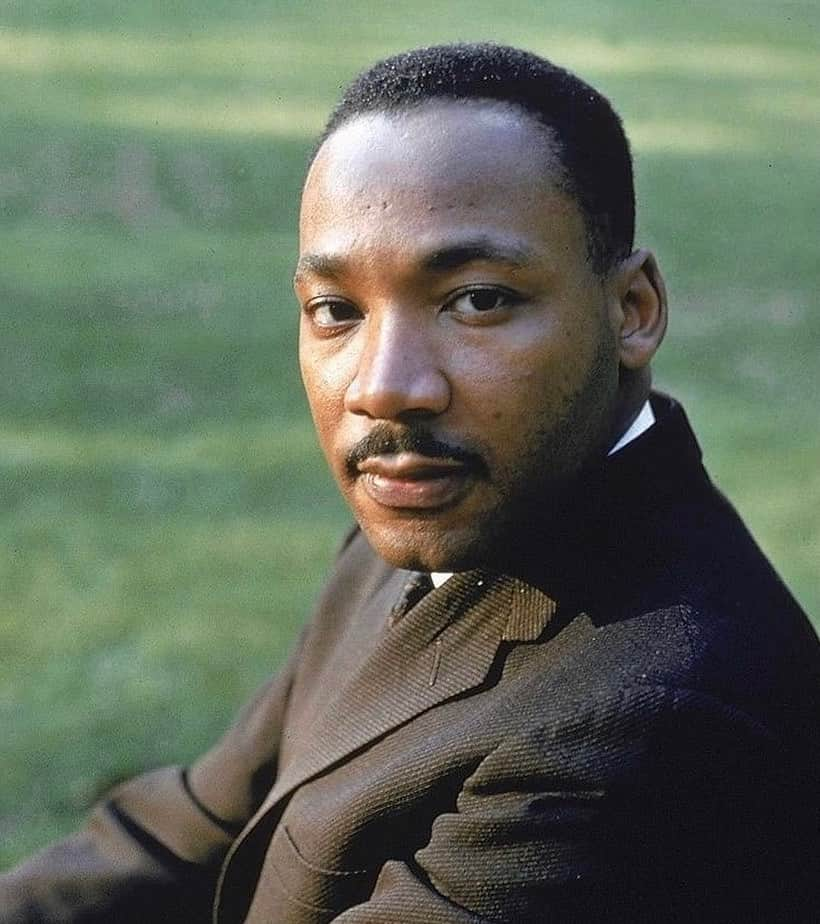 G-Eazyさんのインスタグラム写真 - (G-EazyInstagram)「“The tensions are not between the races, but between the forces of justice and injustice”  Happy MLK Jr day to you all of you out there.  Today is especially significant because it marks the beginning of a week where we’ll see a transition to leadership that wants the country to be a more unified, equal and just place for all - not just a select group. Equality and justice is a must.   Black Lives Matter and have always mattered.   Don’t ever forget, no one is better than the next person because of the color of their skin. Much love.」1月19日 12時33分 - g_eazy