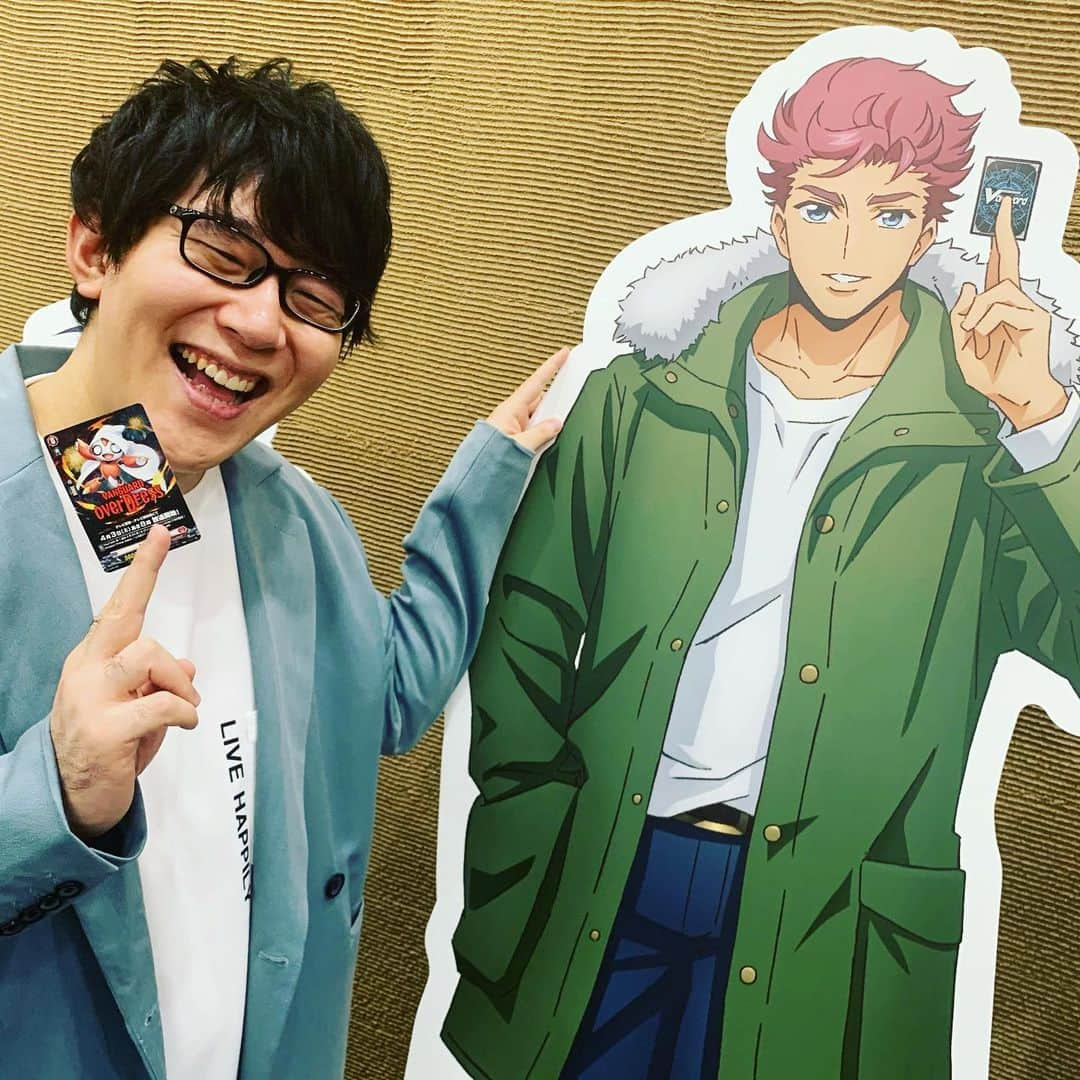 のインスタグラム：「（R） 本日発表になりました！💪 カードファイト!!ヴァンガードoverDressにて、桃山ダンジ役を演じます〜‼️ 本放送は4月から、YouTube「ヴァンガードチャンネル」での第1話先行配信は3/24（水）！ お楽しみに〜〜〜〜！👋 #小野友樹 #onoyuki」