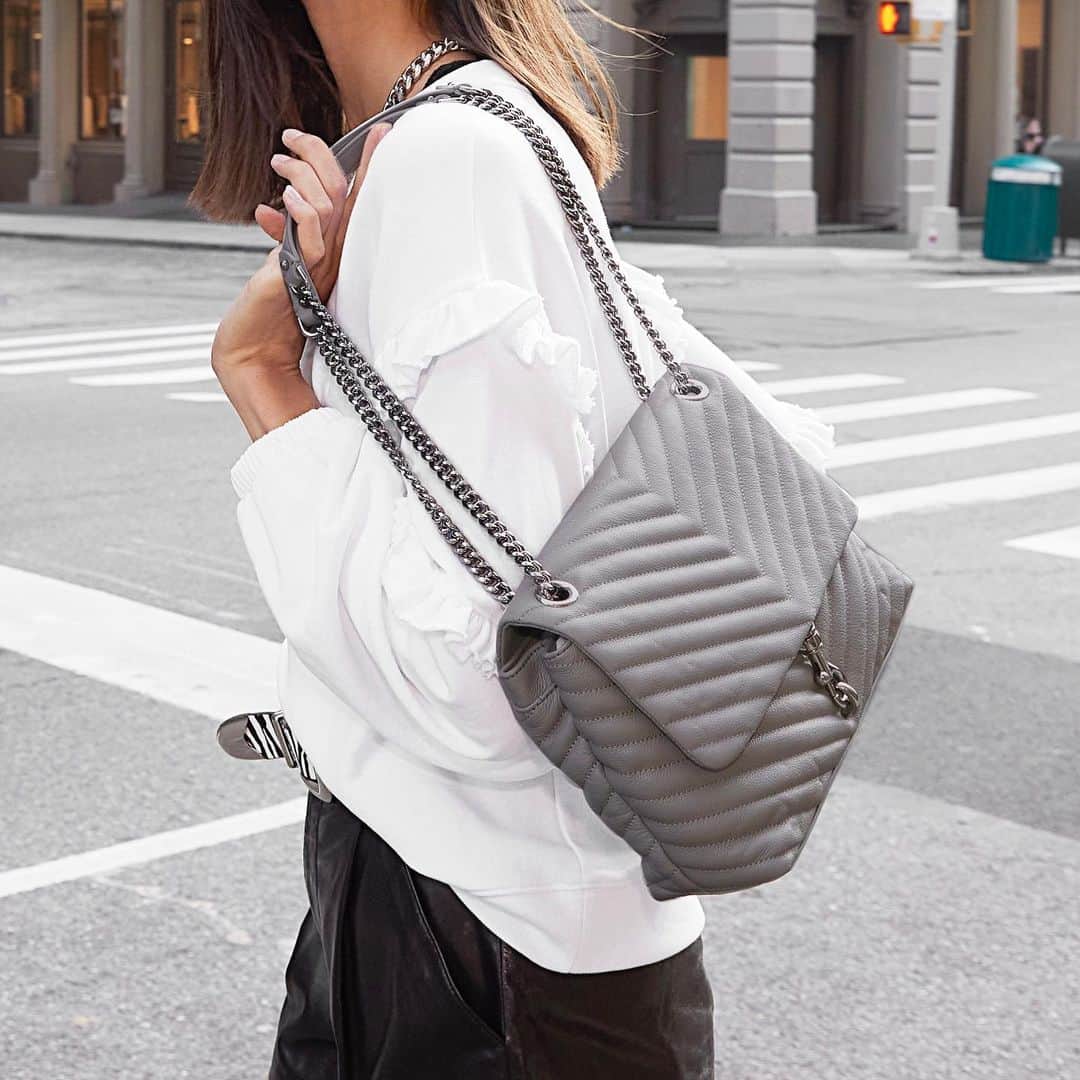 レベッカミンコフのインスタグラム：「On our way to the sale section, find this beauty there 😉」