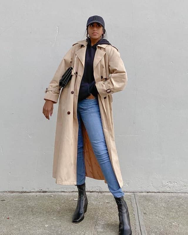のインスタグラム：「New week, new work from home look // @taylasnts in Transcend Vintage: Our innovative fabric that looks like vintage denim but features our super stretch technology.」