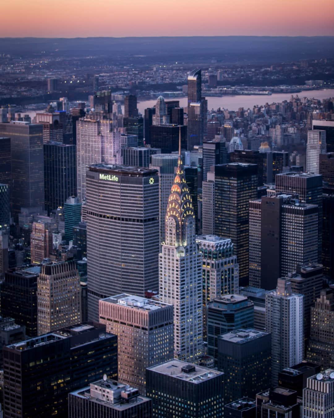 nyonairさんのインスタグラム写真 - (nyonairInstagram)「🌠Happy Tuesday! Enjoy this epic blue hour view over Midtown Manhattan! ✨ . . . . Buy Now, Schedule Later! . . . @flynyon @nyonair @nyonstudio #flynyon #nyonair #nychelicopter #helicopter #newyorkcity #nyc #nycprimeshot #manhattan #icapture_nyc #newyork_ig #ig_nycity #nycgo #blackfriday #cybermonday #flashsale #Christmas #Holidays #BoxingDay #Newyear #2021」1月20日 1時45分 - nyonair