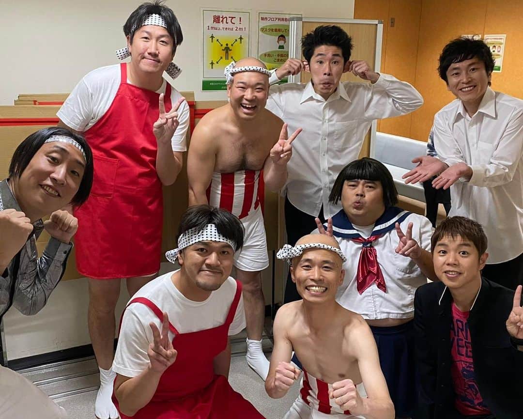 ゆってぃさんのインスタグラム写真 - (ゆってぃInstagram)「📺📺  有田Pありがとうございました。久々にレッドカーペット乗りました。  #ゆってぃ #ワカチコ #レッドカーペット #カミナリ #響 #クールポコ #しずる #NHKで本物のカーペット #特番で復活しないかな」1月19日 17時09分 - yutty52_yuta